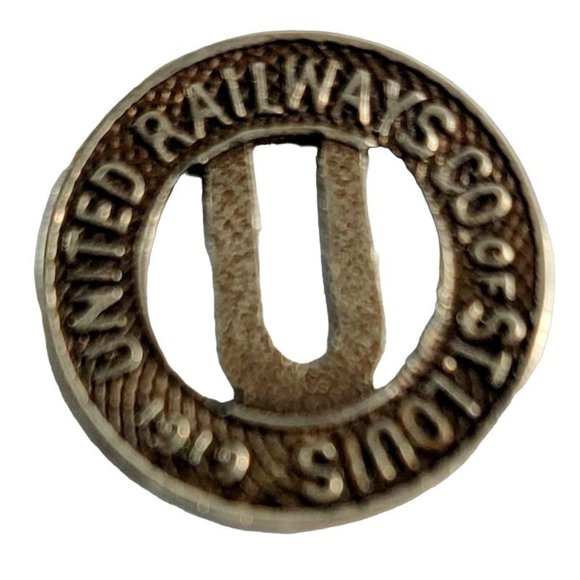4 United Railways Co. Fare Tokens St. Louis (1) 1918 (3) 1919 - Picture 4 of 11